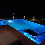 別荘 The Diamond Of Kriaritsi Private Pools & Hydromassage シキア