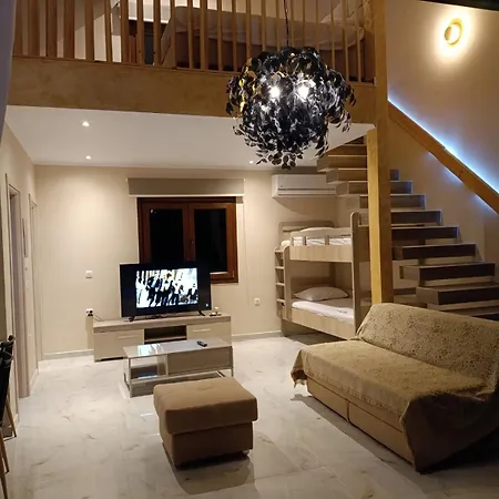 Дом отдыха The Diamond Of Kriaritsi Private Pools & Hydromassage