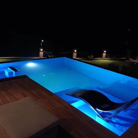 Σπίτι διακοπών The Diamond Of Kriaritsi Private Pools & Hydromassage Συκιά