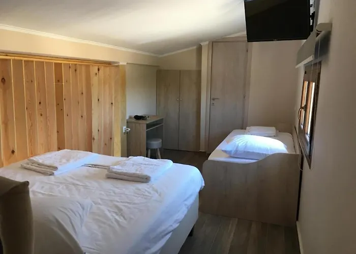 The Diamond Of Kriaritsi Private Pools & Hydromassage Сasa de vacaciones *
